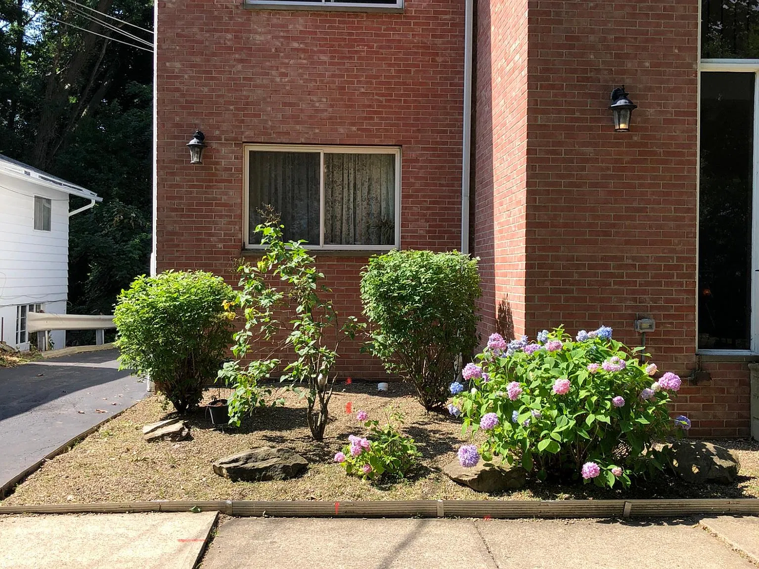 2114 Highbridge Rd — Photo 2