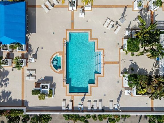 4th image of 3598 Yacht Club Dr APT 1101