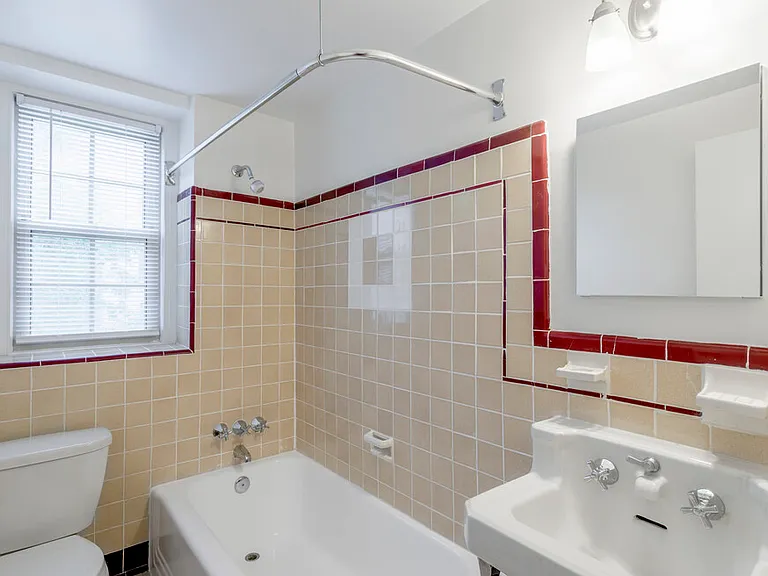 William Penn Apartments — Photo 17