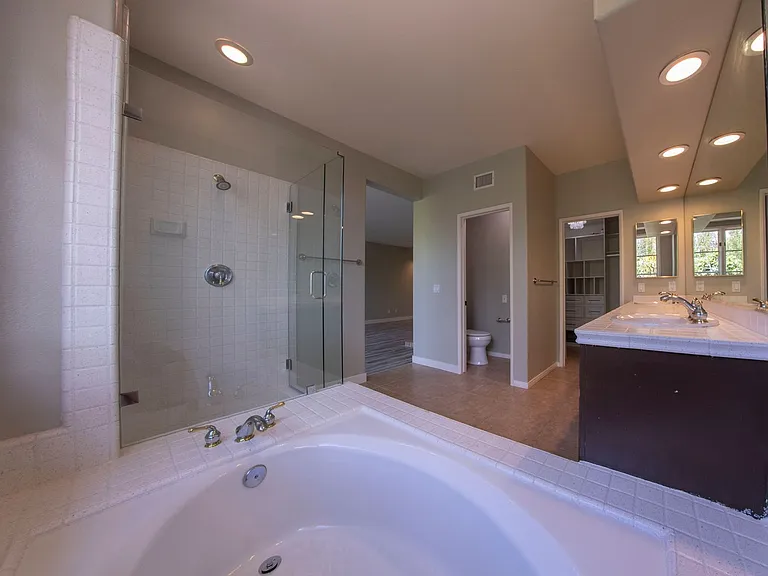 9756 Keeneland Row — Photo 28