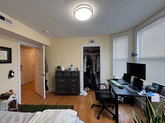5th image of 183 River St #4