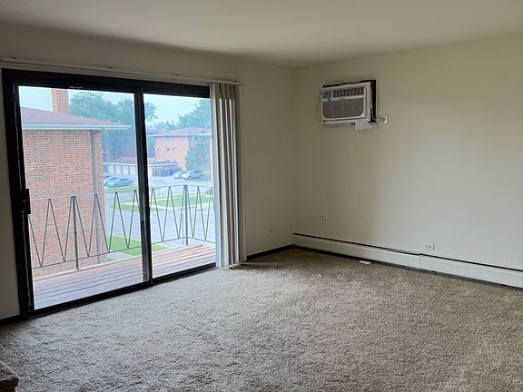 3rd image of 15705 Reynolds Ln #3B