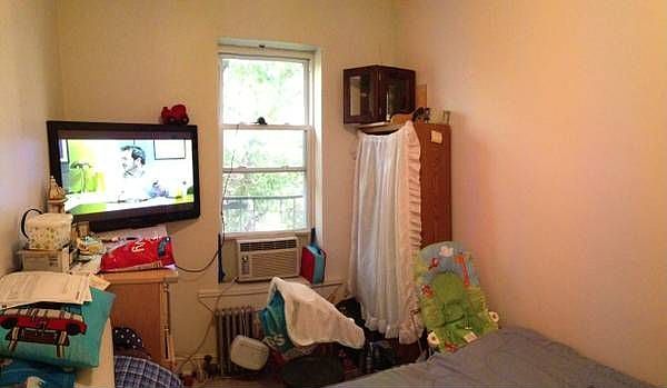 2nd image of 1305 40th Ave APT 2R