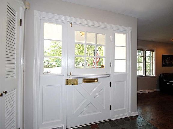 3rd image of 21075 Almar Dr