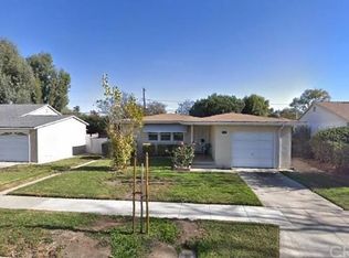 2060 Snowden Ave, Long Beach, CA 90815