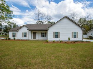 1909 Jeanette St. *, Valdosta, GA 31602