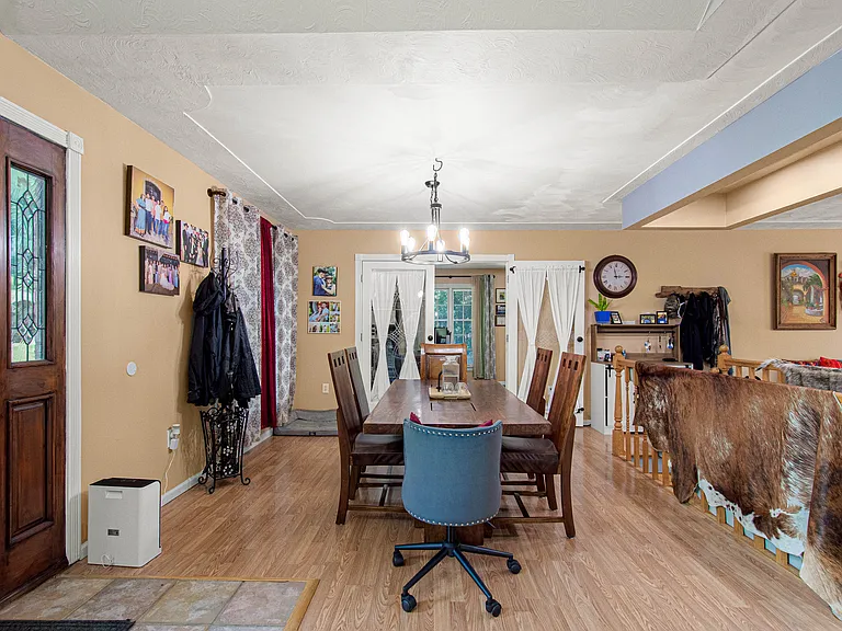 3054 Bedillion Rd — Photo 32