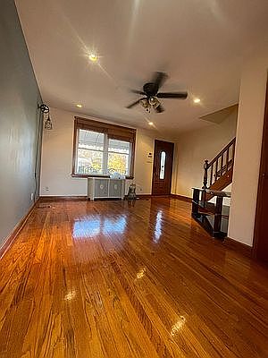 1st image of 20-09 28th St #1