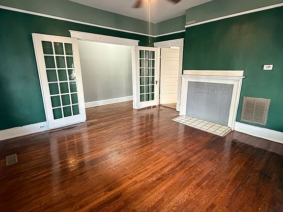 5th image of 954 New St #956