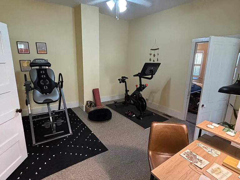 294 Ashley Ave #A — Photo 8