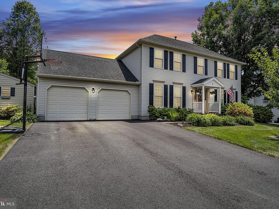 1st image of 11 John Randolph Dr
