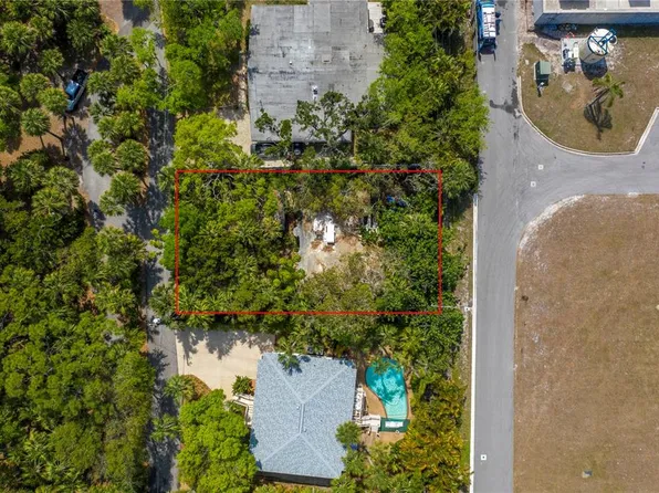 5218 Winding Way, Sarasota, FL 34242