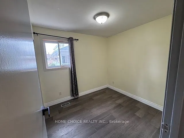 12 Sultan Pool Dr — Photo 31