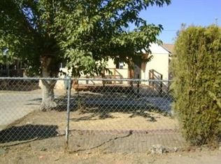 1122 Ralston St, Bakersfield, CA 93307