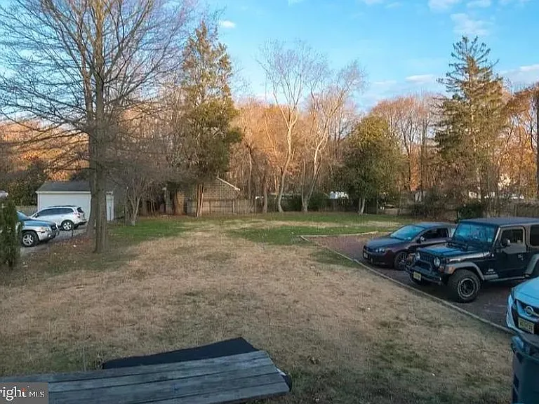 36 Delsea Dr S — Photo 13