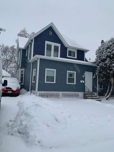 28 S Edison Ave, Elgin, IL, 60123
