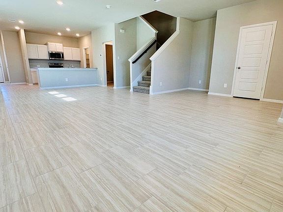 7th image of this home