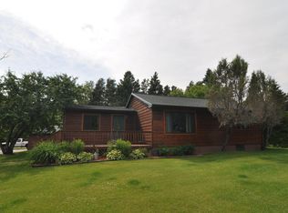 37627 State Highway 313 Hwy, Warroad, MN 56763
