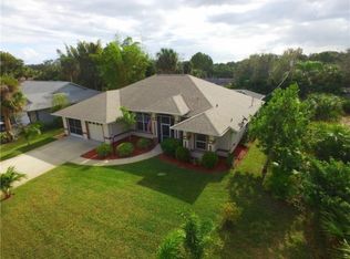 320 Bayfront Ter, Sebastian, FL 32958