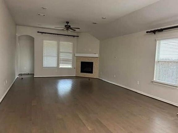 5th image of 6710 Greenwood Valley Pl