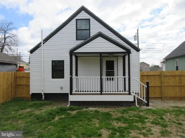 320 Minquadale Blvd, New Castle, DE 19720