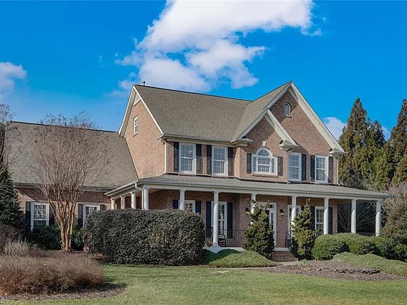 3rd image of 6089 Clopton Dr