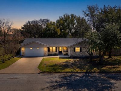 311 Shady Oak Rd, Keene, TX, 76059