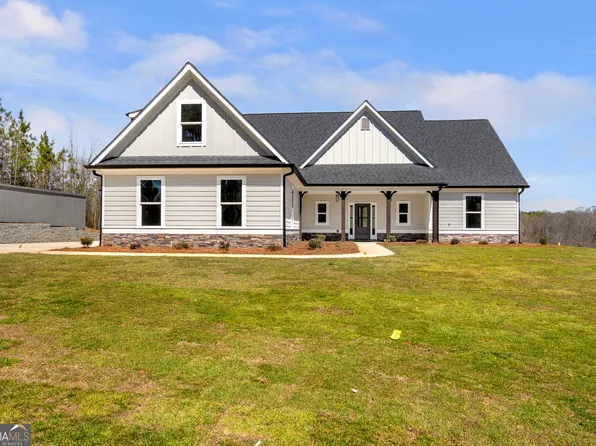 647 Fairview Rd, Pendergrass, GA 30567