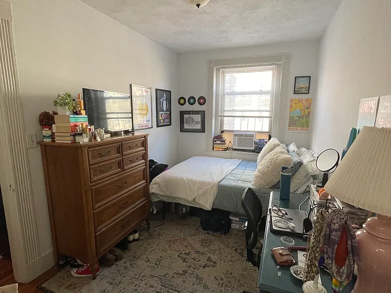 30 Peterborough St #31 — Photo 11