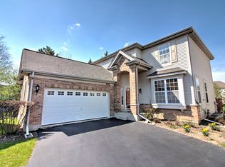 1012 Dolores Ct, Indian Creek, IL 60061