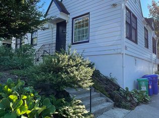 2374 NW Northrup St APT 2, Portland, OR 97210