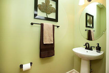 Buchanan Powder Room