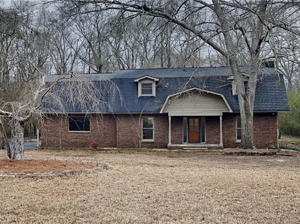 250 Southmoor Cir, Stockbridge, GA 30281