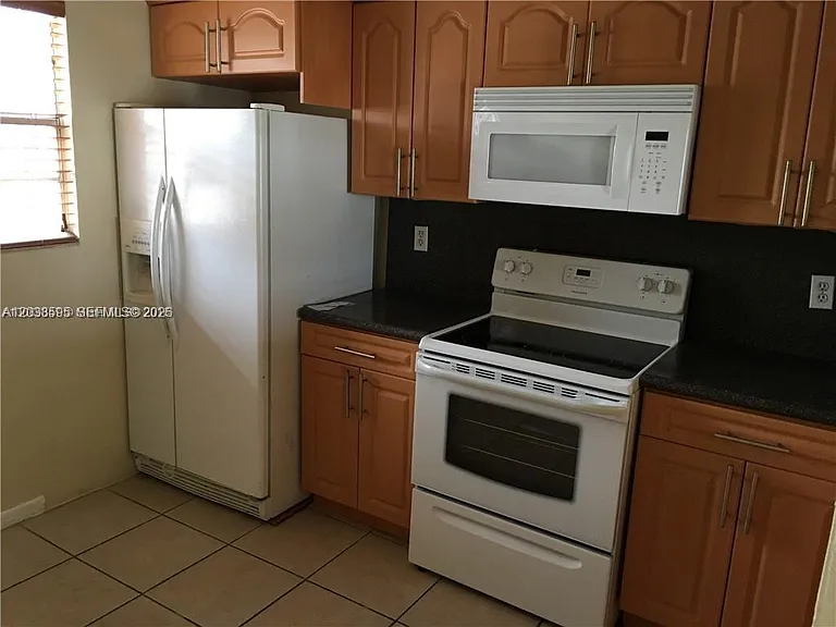 315 NW 109th Ave #207 — Photo 7