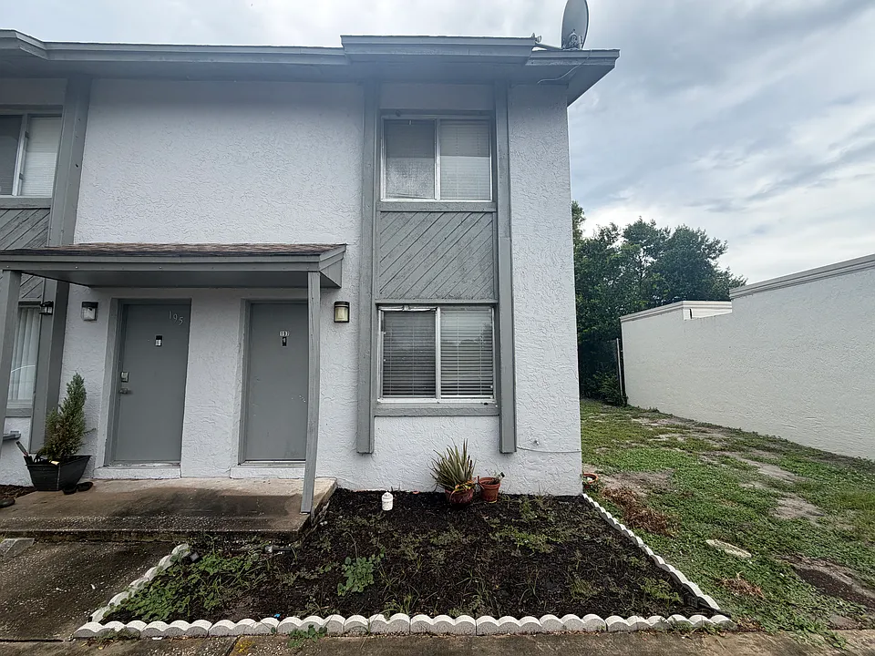 197 Garden Dr #197