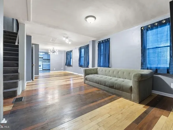 2209 W 3rd St, Chester, PA 19013