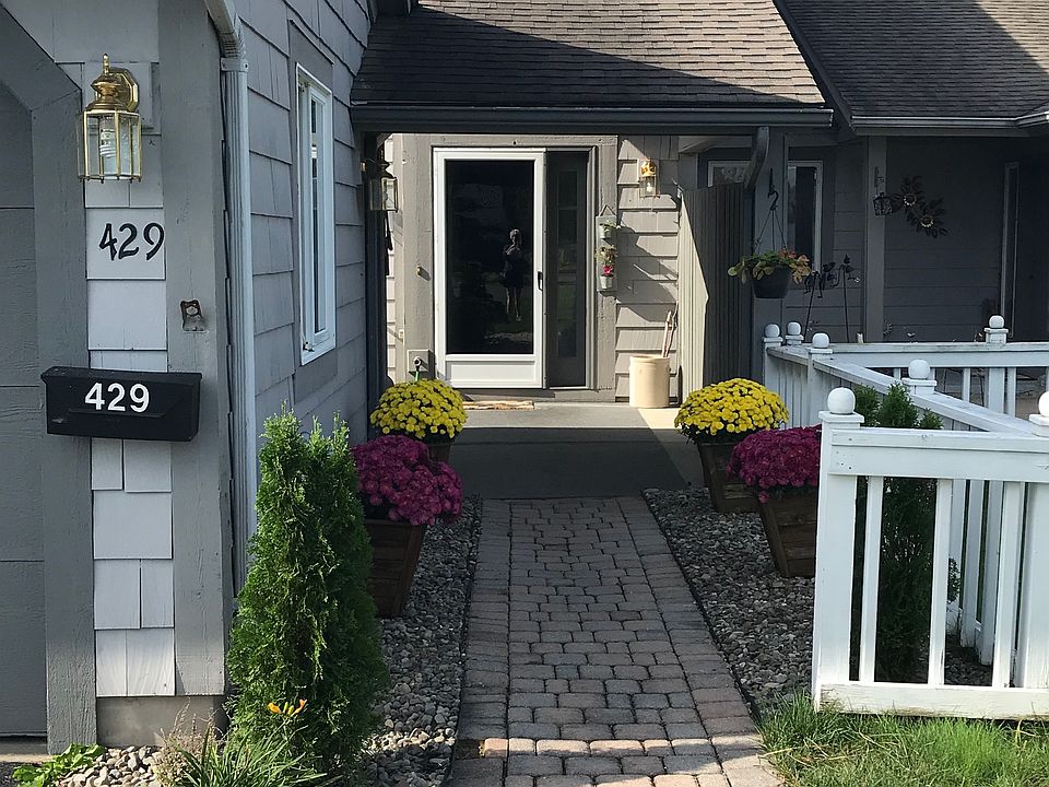 Walkway and garage 