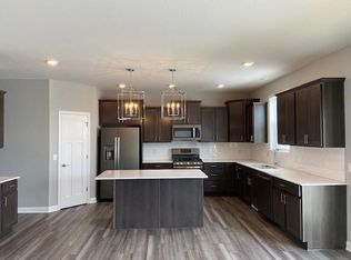 11337 Creekside Trl, Maple Grove, MN 55311