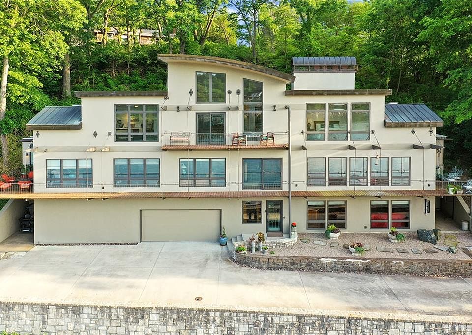 155 Lakeshore Dr S, Shawnee, KS 66217 Zillow