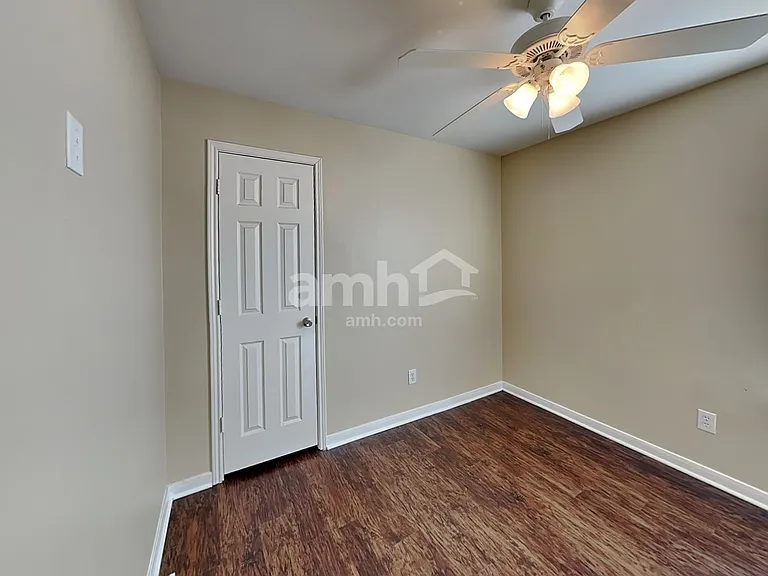 4411 Thistle Pond Ct — Photo 12