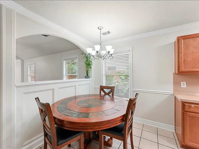 1614 York Creek Dr — Photo 12