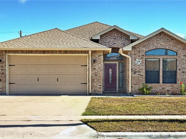 2506 Date Palm Dr, Corpus Christi, TX 78418