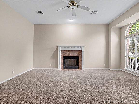 5th image of 10710 E 115th Pl S