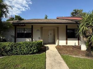 1552 Montauk Dr, Wellington, FL 33414