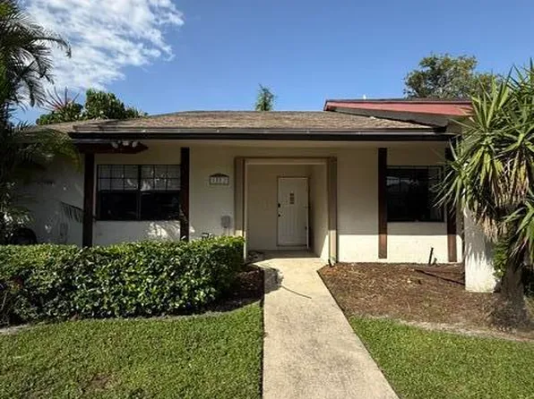 1552 Montauk Dr, Wellington, FL 33414