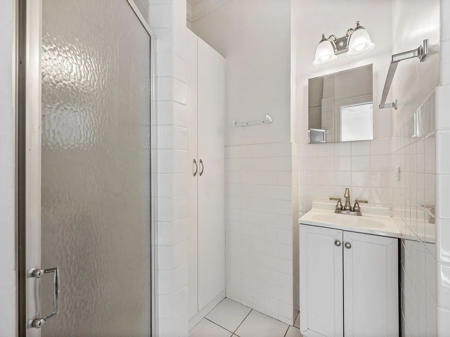 Beverly Place — Photo 4