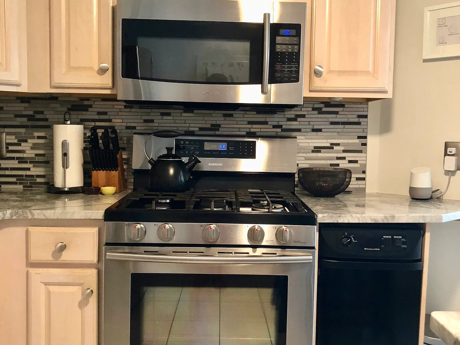 2 bed, 2.0 bath, 1158 sqft, $2,900 — Photo 4