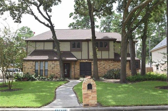 1st image of 12427 Oakcroft Dr