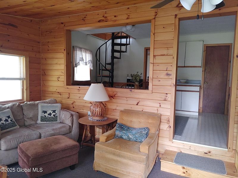 3rd image of 4024 Beach Lane