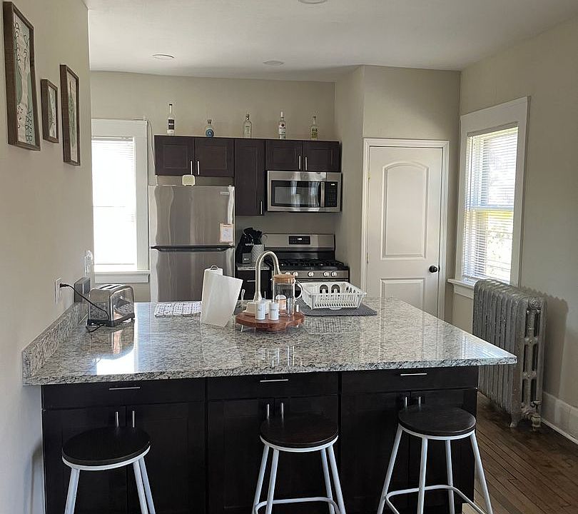 1st image of 2007 E Linnwood Ave #6